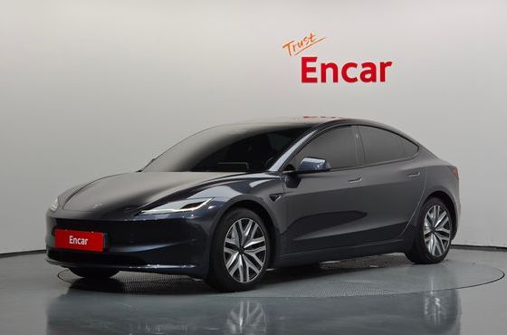 Tesla Model 3 Long Range AWD — пробег 21 514 км — фото 1 из 5