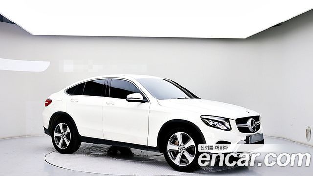 Mercedes-Benz GLC-Class GCL300 4MATIC Coupe — пробег 87 003 км — фото 4 из 5