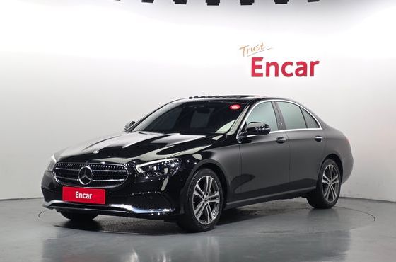 Mercedes-Benz E-Class E350 4MATIC Avantgarde — пробег 122 372 км — фото 1 из 5