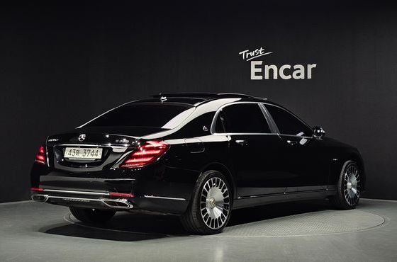 Mercedes-Benz S-Class Maybach S560 4MATIC — пробег 95 555 км — фото 2 из 5
