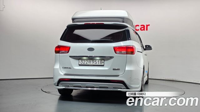 Kia Carnival из Кореи Encar
