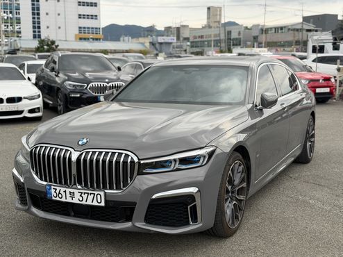 BMW 7-Series 730Ld xDrive M Sport — пробег 77 800 км — фото 1 из 5