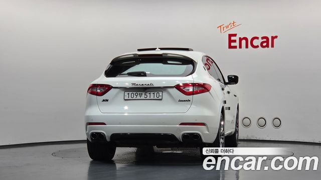 Maserati Levante 3.0 S AWD Sport — пробег 106 038 км — фото 4 из 5