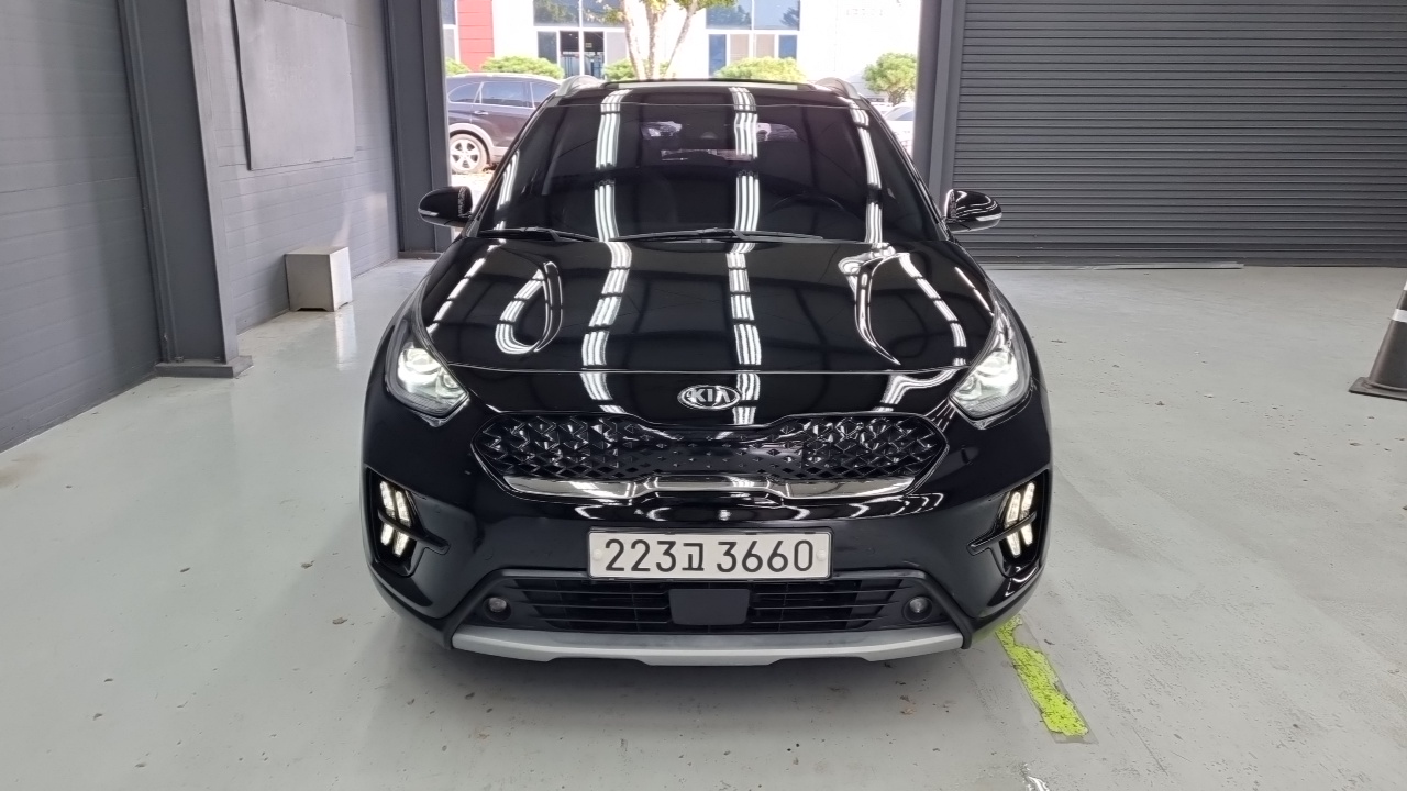 Kia Niro 1.6 HEV Noblesse Special — пробег 96 495 км — фото 3 из 5