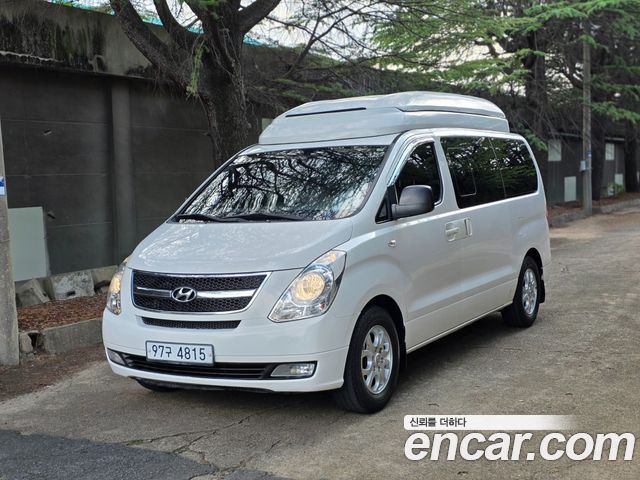 Hyundai Starex 5-Seater VAN CVX Premium — пробег 200 877 км — фото 2 из 5