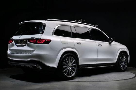 Mercedes-Benz GLS-Class GLS580 4MATIC — пробег 77 825 км — фото 2 из 5