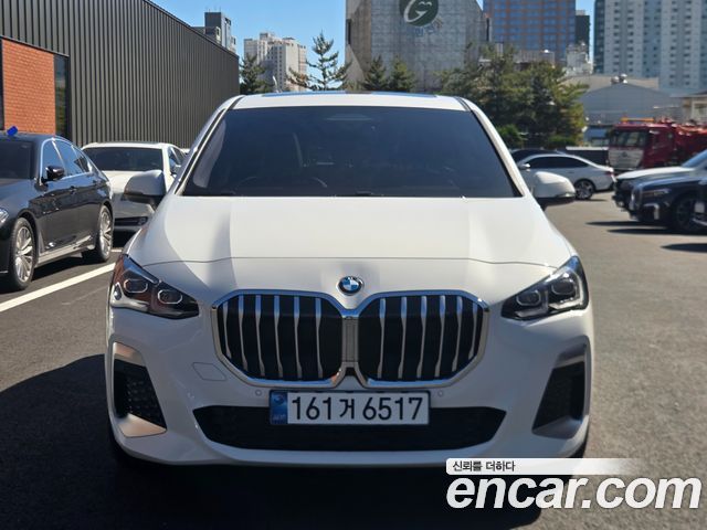 BMW 2-Series 220i M Sport Design — пробег 4 793 км — фото 3 из 5