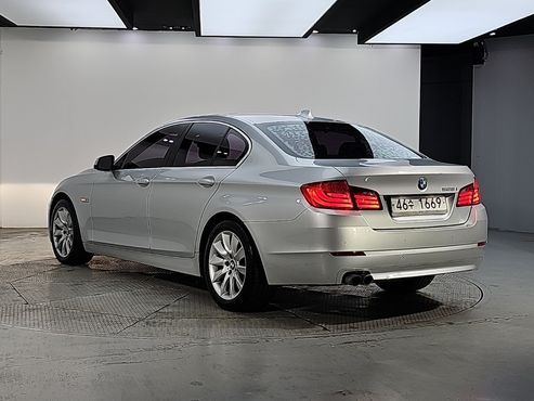 BMW 5-Series 528i — пробег 163 000 км — фото 3 из 5