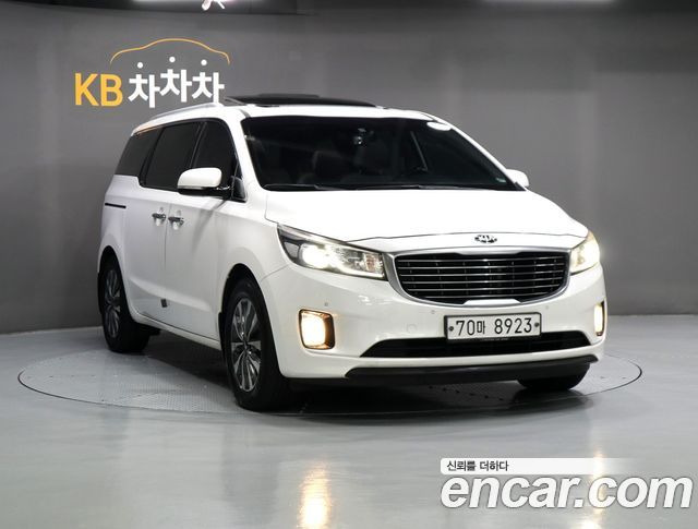 Kia Carnival из Кореи Encar