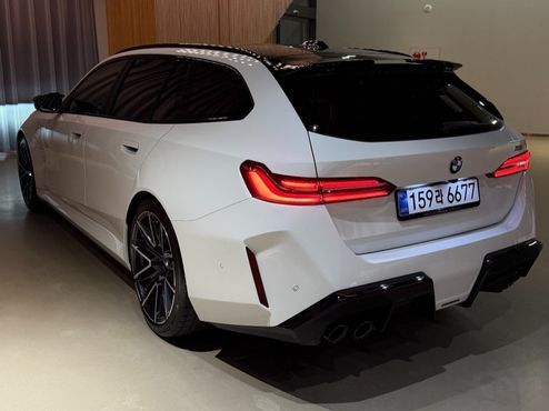 BMW M5 M5 Touring — пробег 4 000 км — фото 2 из 5