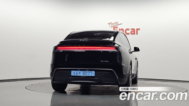 Tesla Model Y Long Range AWD — пробег 7 438 км — фото 4 из 5
