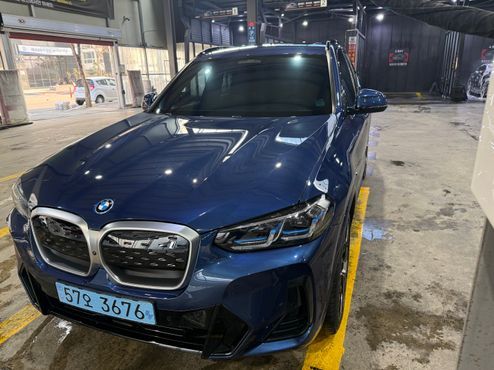 BMW iX3 M Sports — пробег 38 000 км — фото 1 из 5