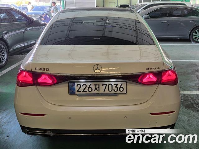 Mercedes-Benz E-Class из Кореи Encar