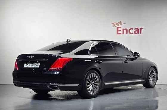 Genesis EQ900 3.3 T-GDI AWD Prestige — пробег 188 300 км — фото 2 из 5