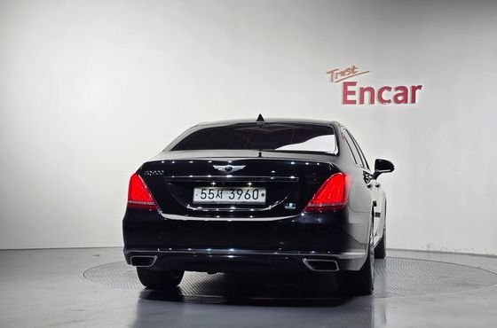 Genesis EQ900 3.3 T-GDI AWD Prestige — пробег 188 300 км — фото 4 из 5