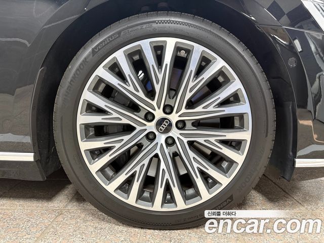Audi A8 из Кореи Encar
