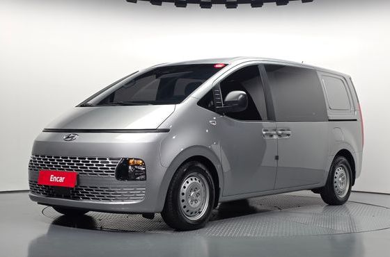 Hyundai Staria Cargo 5-Seater Smart — пробег 81 400 км — фото 1 из 5