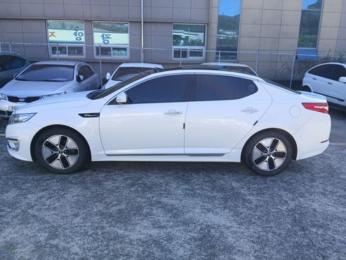 Kia K5 Prestige — пробег 210 000 км — фото 4 из 5