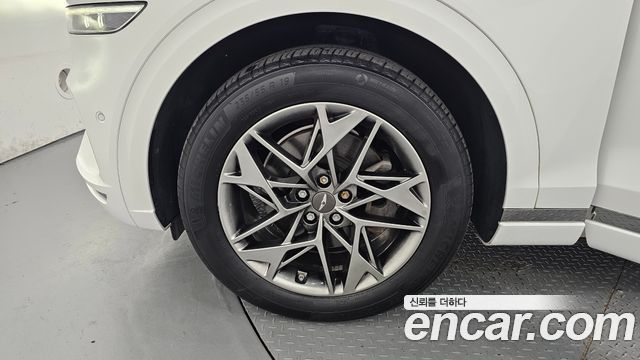 Genesis GV70 из Кореи Encar