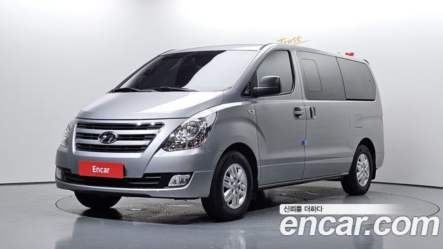 Hyundai Starex 12-Seater LPi Wagon Smart — пробег 166 576 км — фото 1 из 5