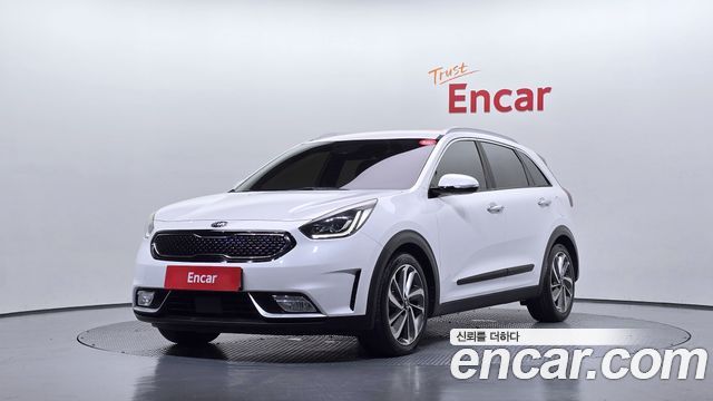 Kia Niro Noblesse — пробег 133 273 км — фото 1 из 5