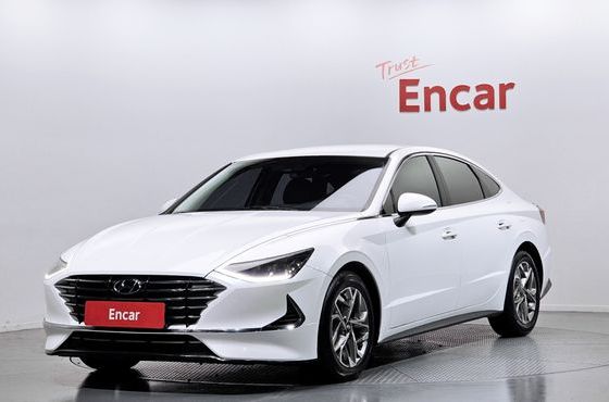 Hyundai Sonata 2.0 Premium — пробег 83 679 км — фото 1 из 5