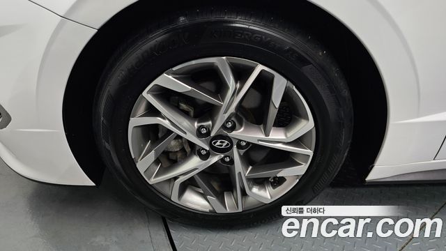 Hyundai Sonata 2.0 Premium — пробег 83 679 км — фото 5 из 5