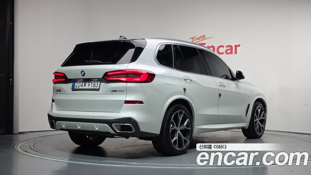 BMW X5 xDrive 40d M Sport — пробег 122 198 км — фото 2 из 5