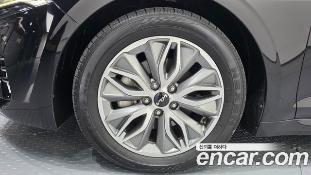 Kia K5 из Кореи Encar