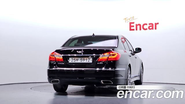 Hyundai Genesis из Кореи Encar