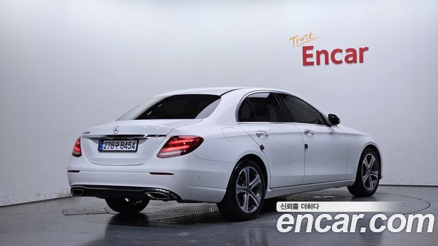 Mercedes-Benz E-Class из Кореи Encar