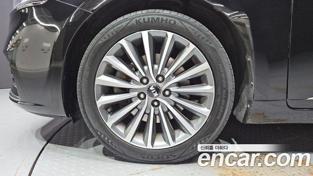 Kia K7 из Кореи Encar