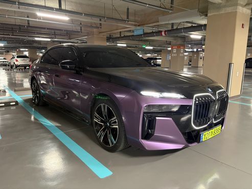 BMW i7 xDrive 60 M sport — пробег 45 000 км — фото 1 из 5