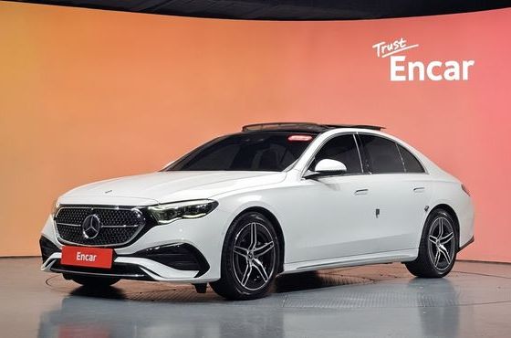 Mercedes-Benz E-Class E300 4MATIC AMG Line — пробег 68 970 км — фото 1 из 5