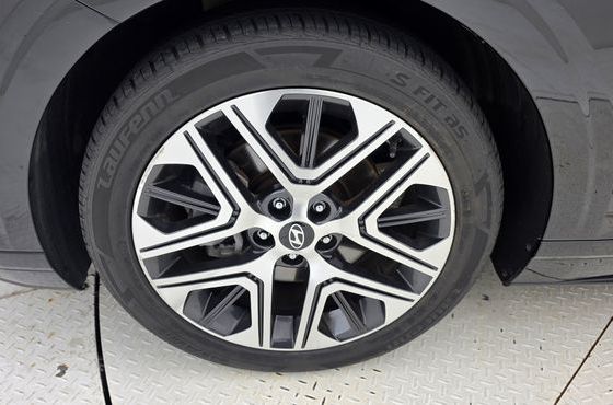 Hyundai Grandeur 2,5 Gasoline 2WD Premium — пробег 64 474 км — фото 5 из 5
