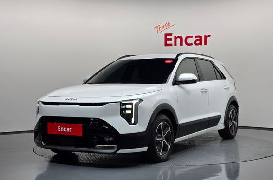 Kia Niro Prestige — пробег 2 271 км — фото 1 из 5