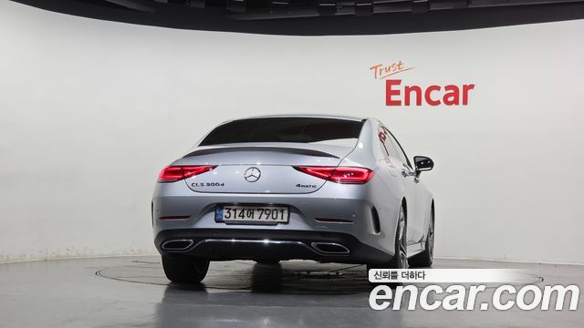 Mercedes-Benz CLS-Class CLS300d 4MATIC — пробег 103 803 км — фото 4 из 5