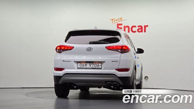 Hyundai Tucson Diesel 2.0 2WD Premium — пробег 133 556 км — фото 4 из 5