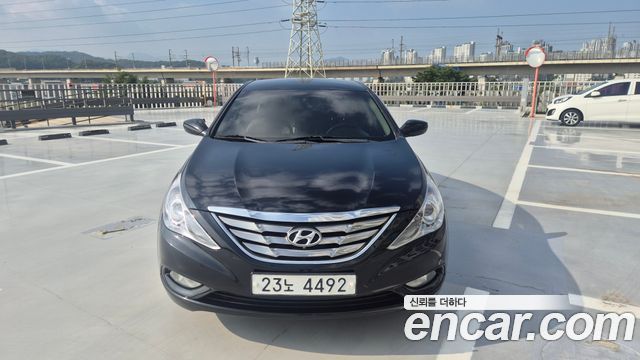 Hyundai Sonata LPi Deluxe — пробег 162 000 км — фото 3 из 5