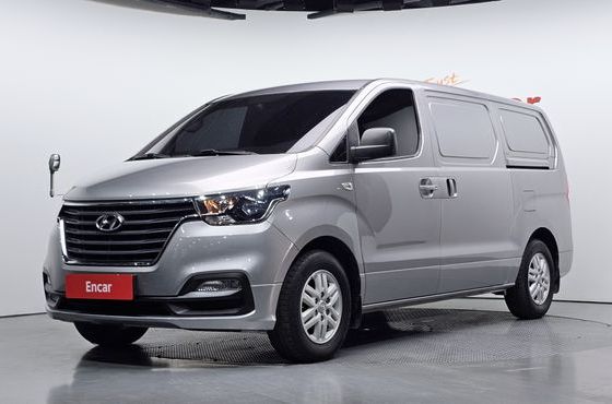 Hyundai Starex Van 3-Seater Smart — пробег 45 942 км — фото 1 из 5