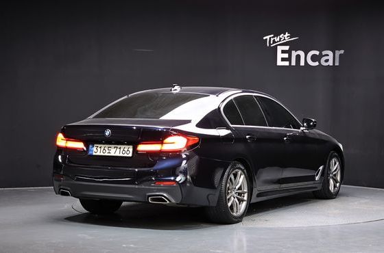 BMW 5-Series 520d M Sport Package Plus — пробег 152 664 км — фото 2 из 5