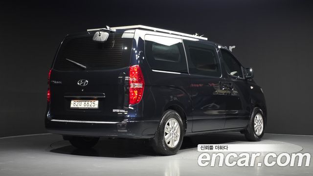 Hyundai Starex Van 3-Seater Smart — пробег 84 117 км — фото 2 из 5