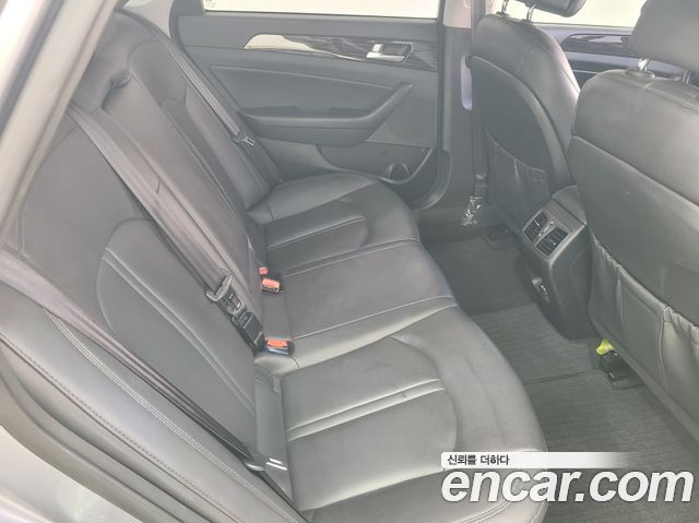 Hyundai Sonata 2.0 Smart — пробег 105 000 км — фото 5 из 5