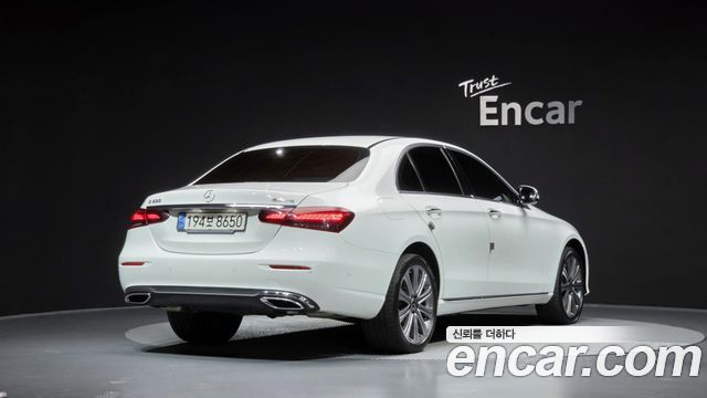 Mercedes-Benz E-Class из Кореи Encar