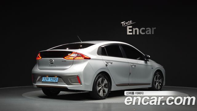 Hyundai Ioniq из Кореи Encar