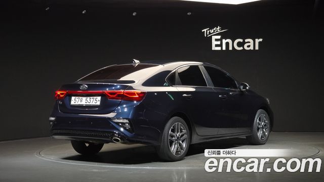 Kia K3 из Кореи Encar