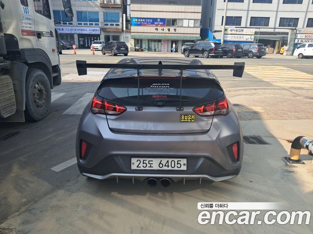 Hyundai Veloster 1.6 Turbo Sport Core — пробег 129 178 км — фото 3 из 5