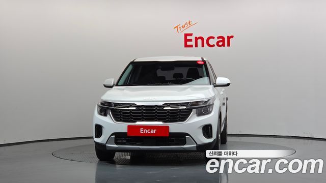 Kia Seltos из Кореи Encar