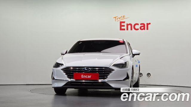 Hyundai Sonata 2.0 Premium Family — пробег 77 224 км — фото 3 из 5