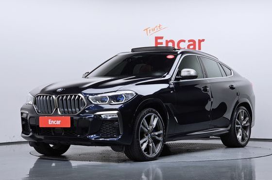 BMW X6 M50i — пробег 26 438 км — фото 1 из 5